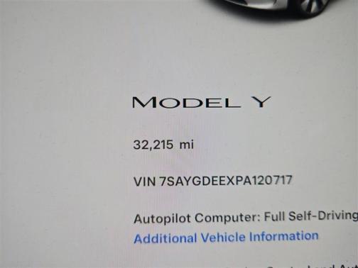 Pearl White Multi-Coat 2023 Tesla Model Y Long Range Dual Motor All-Wheel Drive