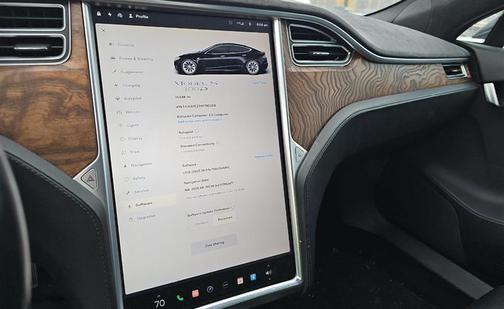 2017 Tesla Model S 100D