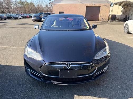 2014 Tesla Model S 85