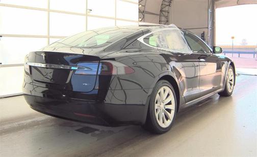 2018 Tesla Model S 75D