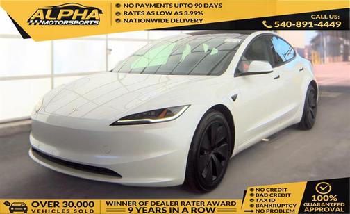 Pearl White Multi-Coat 2024 Tesla Model 3 Standard Range