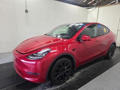 2022 Tesla Model Y Long Range Dual Motor All-Wheel Drive