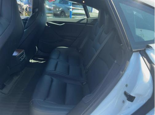White 2018 Tesla Model S 100D
