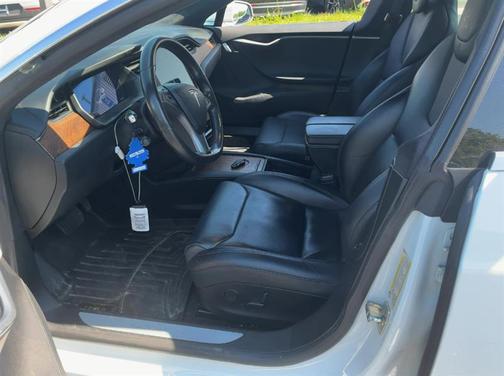 White 2018 Tesla Model S 100D