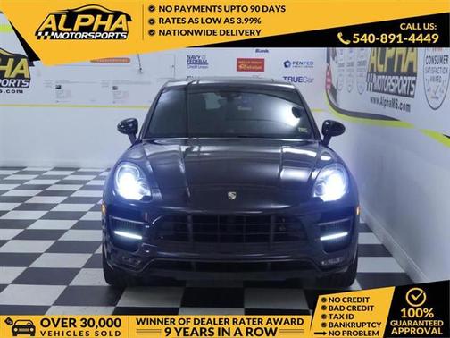 2018 Porsche Macan Turbo