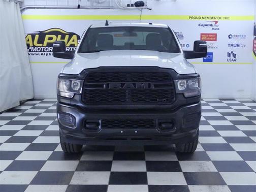Bright White Clearcoat 2024 RAM 2500 Tradesman Crew Cab 4x4 6'4' Box