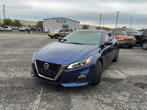 Deep Blue Pearl 2020 Nissan Altima SR Intelligent AWD