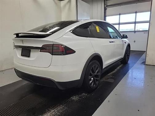 2022 Tesla Model X Dual Motor All-Wheel Drive