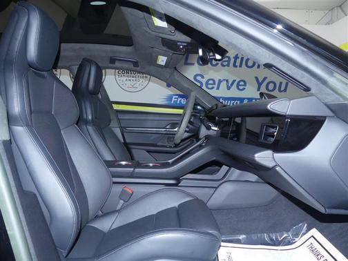 2023 Porsche Taycan GTS