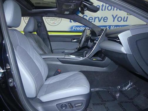 2020 Toyota Avalon Hybrid Limited