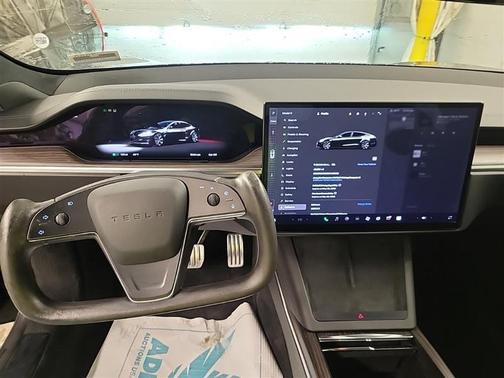 Solid Black 2022 Tesla Model S Dual Motor All-Wheel Drive