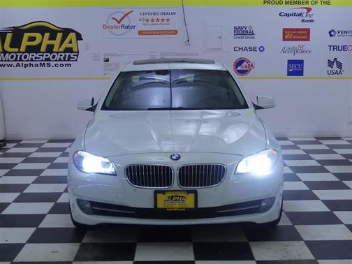 2013 BMW 528 528i