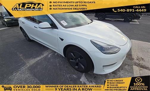 Pearl White Multi-Coat 2023 Tesla Model 3 Standard Range