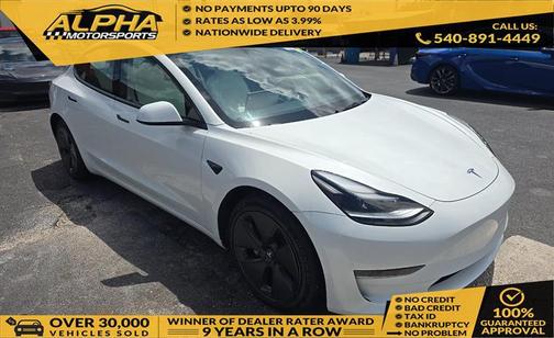 Pearl White Multi-Coat 2023 Tesla Model 3 Standard Range