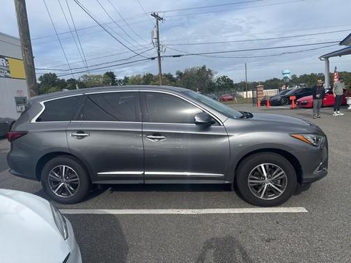 2018 INFINITI QX60 Base