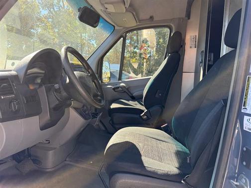 2018 Mercedes-Benz Sprinter 2500 Standard Roof