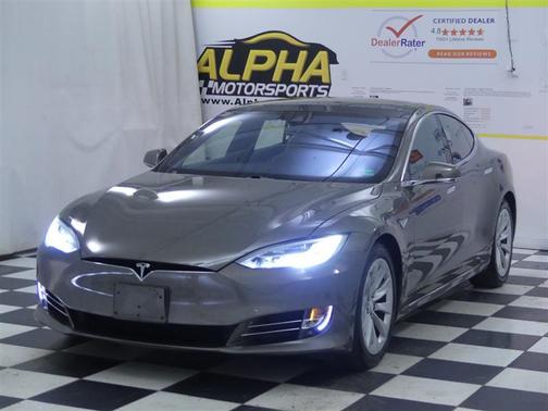 2016 Tesla Model S 90D