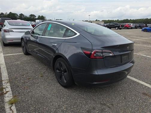 2019 Tesla Model 3 Standard Range Plus