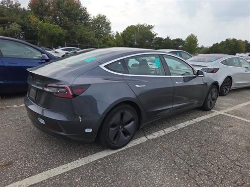 2019 Tesla Model 3 Standard Range Plus