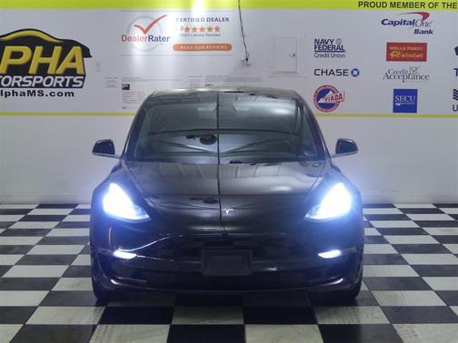 2018 Tesla Model 3 Long Range