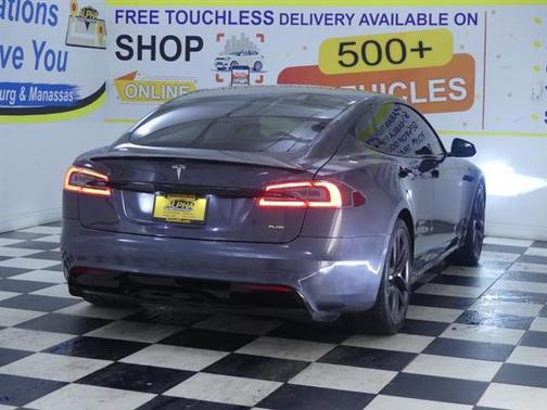 2022 Tesla Model S Plaid