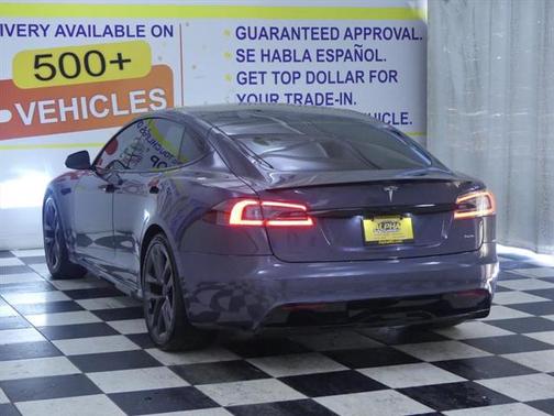 2022 Tesla Model S Plaid