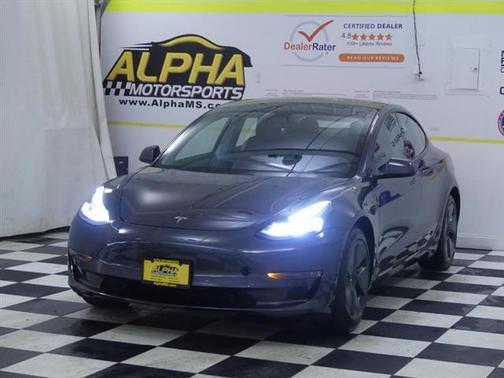 2021 Tesla Model 3 Standard Range Plus