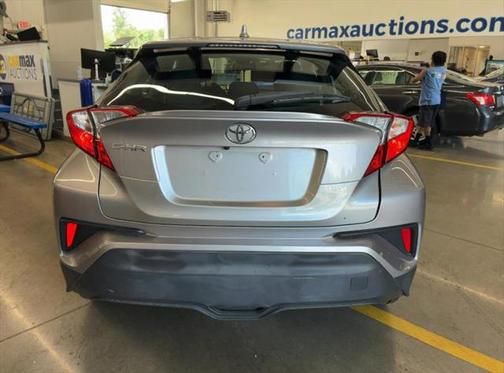 2020 Toyota C-HR XLE