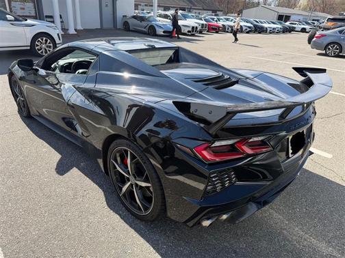 2023 Chevrolet Corvette Stingray w/2LT