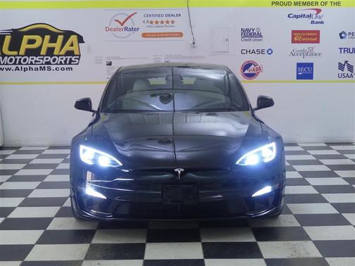 Solid Black 2022 Tesla Model S Plaid
