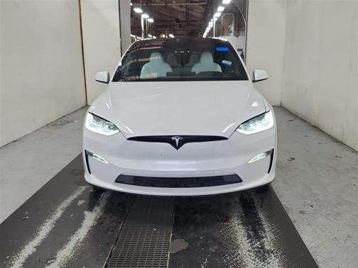 2023 Tesla Model X 
