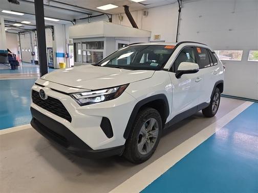 Ice Cap 2023 Toyota RAV4 XLE