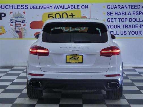 White 2016 Porsche Cayenne Cayenne