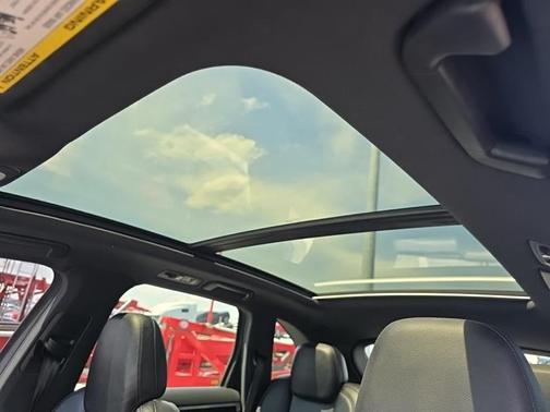 White 2016 Porsche Cayenne Cayenne