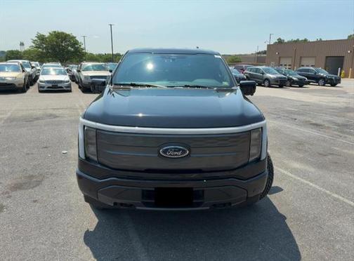 2022 Ford F-150 Lightning LARIAT