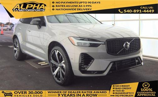 2024 Volvo XC60 Recharge Plug-In Hybrid T8 Ultimate Dark Theme