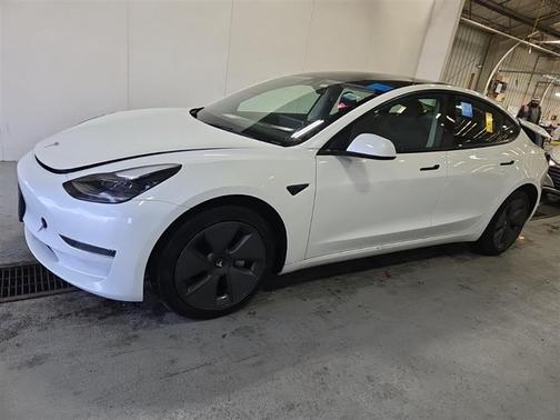 2023 Tesla Model 3 Standard Range Plus