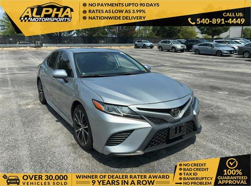 2020 Toyota Camry SE