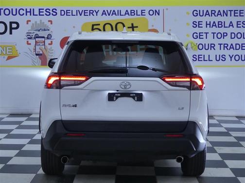 2022 Toyota RAV4 LE