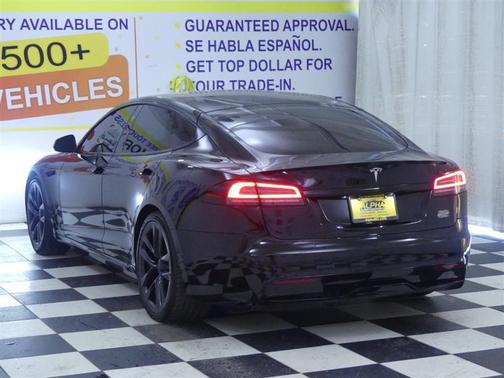 2022 Tesla Model S Plaid