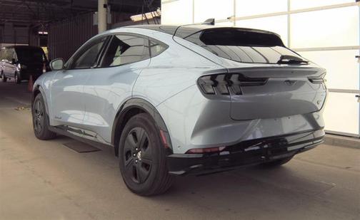 2022 Ford Mustang Mach-E California Route 1