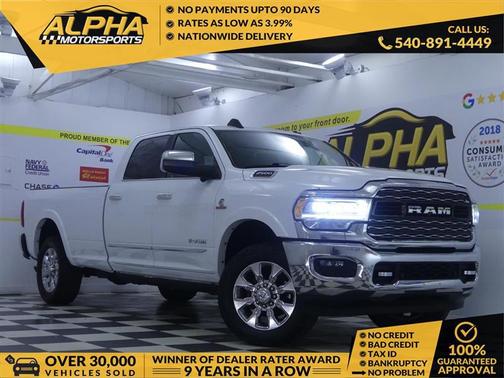 Bright White Clearcoat 2019 RAM 2500 Limited Crew Cab 4x4 8' Box