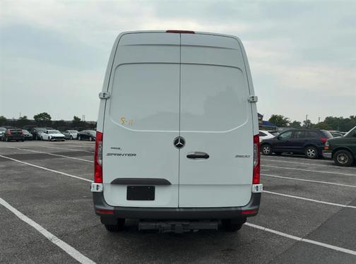 2024 Mercedes-Benz Sprinter 2500 Standard Roof