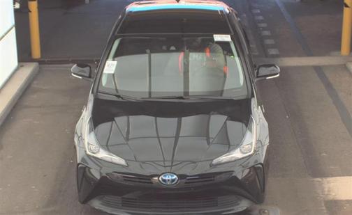 2022 Toyota Prius LE