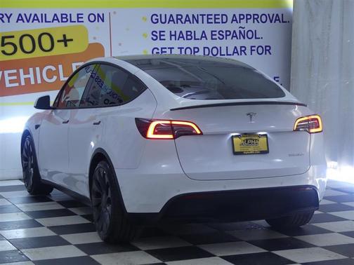 Pearl White Multi-Coat 2022 Tesla Model Y Performance Dual Motor All-Wheel Drive