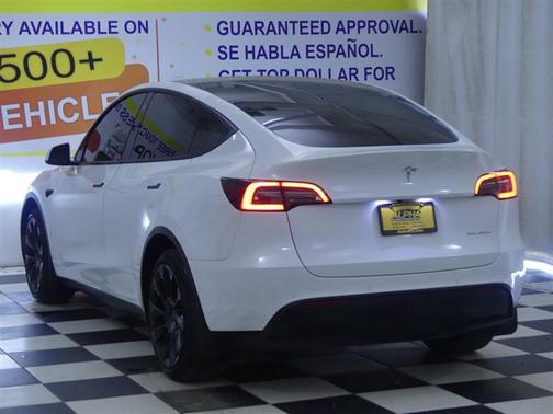 2022 Tesla Model Y Long Range Dual Motor All-Wheel Drive