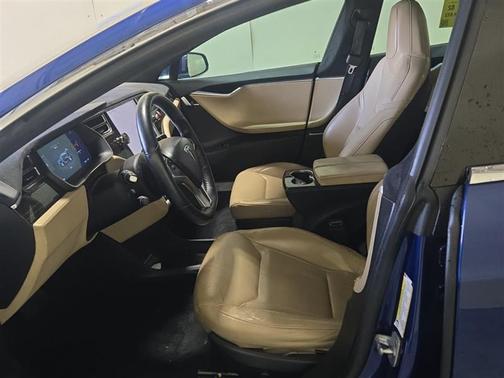 2016 Tesla Model S 90D