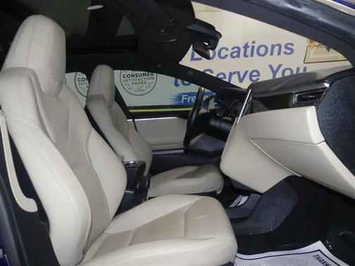 Deep Blue Metallic 2016 Tesla Model S 90D