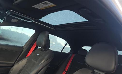 2023 Mercedes-Benz AMG C 43 4MATIC