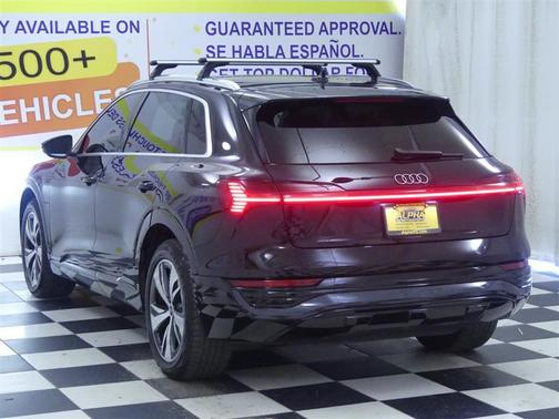 2024 Audi Q8 e-tron Premium